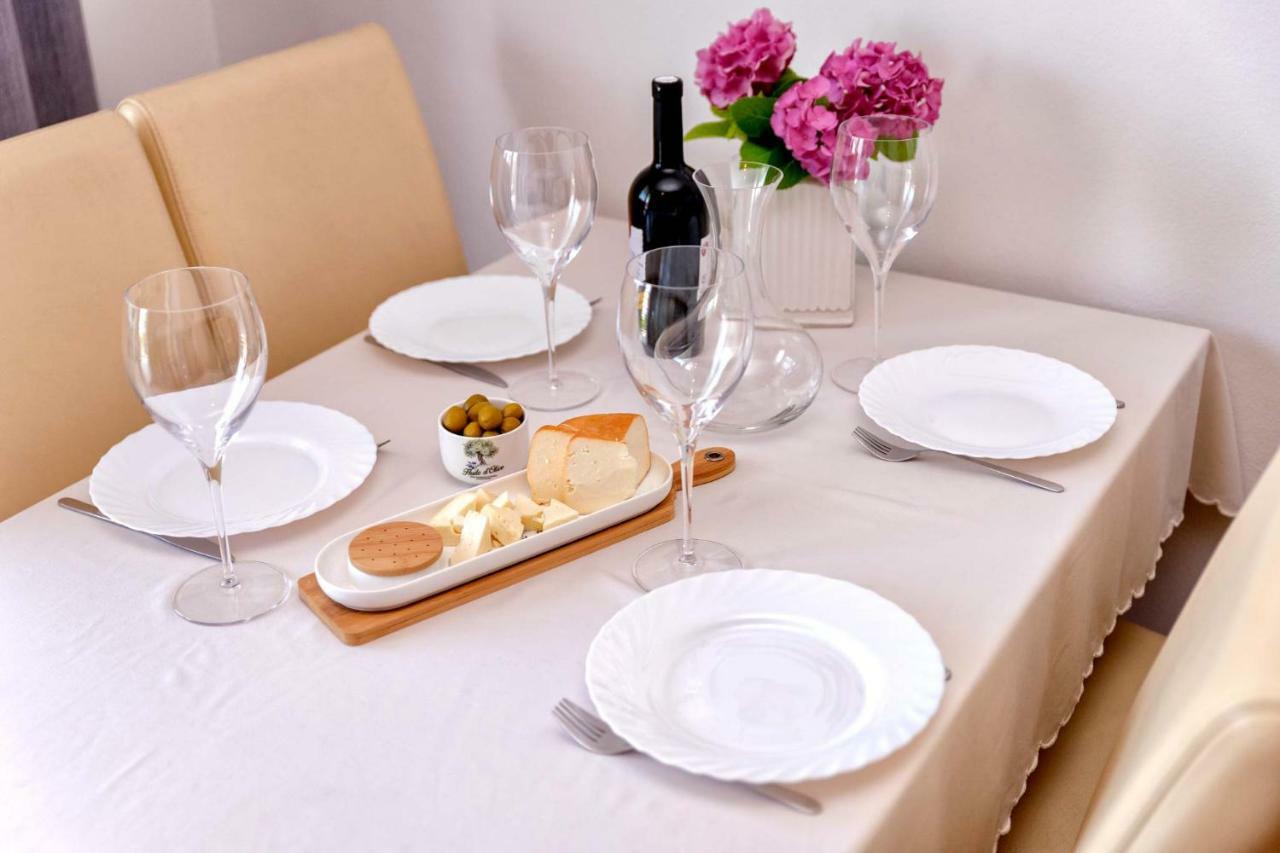 Anchor Apartments Stari Grad  Ngoại thất bức ảnh